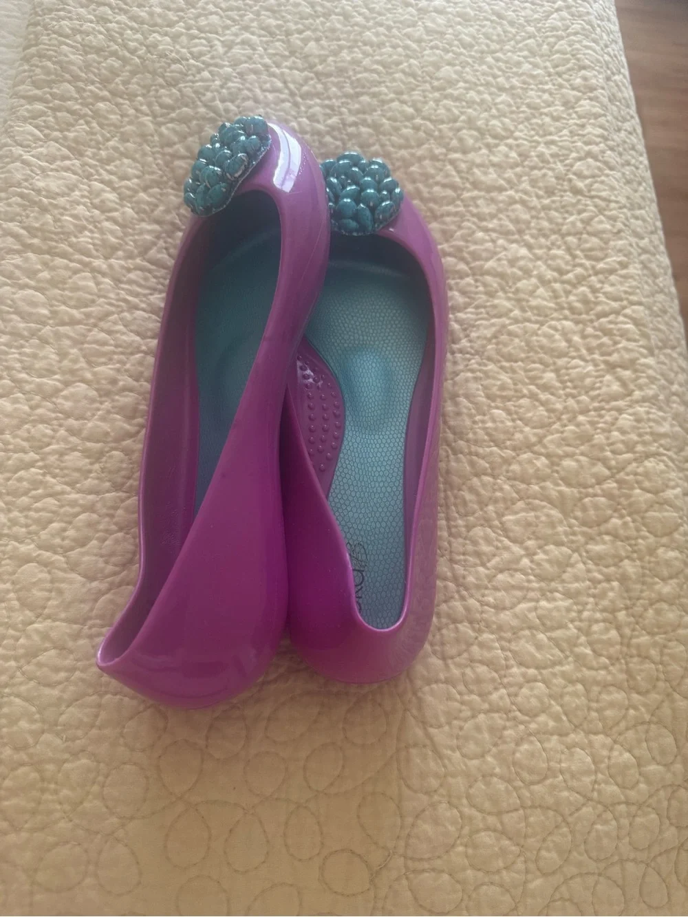 OKA b. Magenta Flats with Turquoise Jewel Cluster